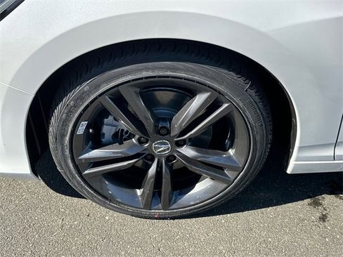 Used 2025 Acura Integra A-Spec image 8