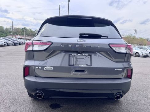 Used 2022 Ford Escape SE w/ SE Sport Appearance Package AWD/4WD image 7