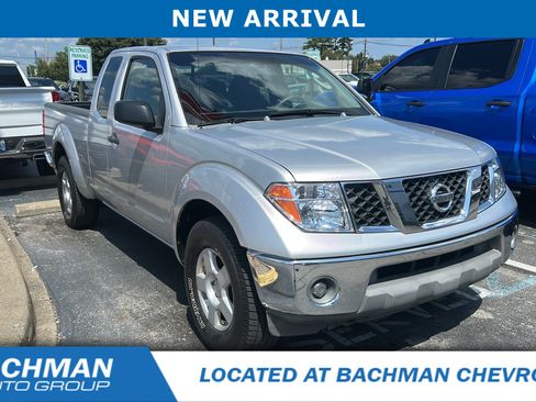 Used 2006 Nissan Frontier SE w/ (P01) Power Pkg RWD image 2