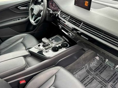 Used 2019 Audi Q7 3.0T Premium Plus w/ Premium Plus Package AWD/4WD image 17