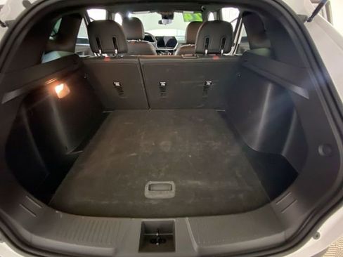 Used 2024 Chevrolet Trax RS w/ Driver Confidence Package image 11