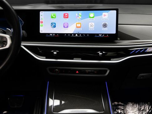 Used 2024 BMW X7 M60i w/ Executive Package image 8