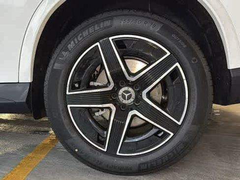 Certified 2026 Mercedes-Benz GLC 300 4MATIC image 11