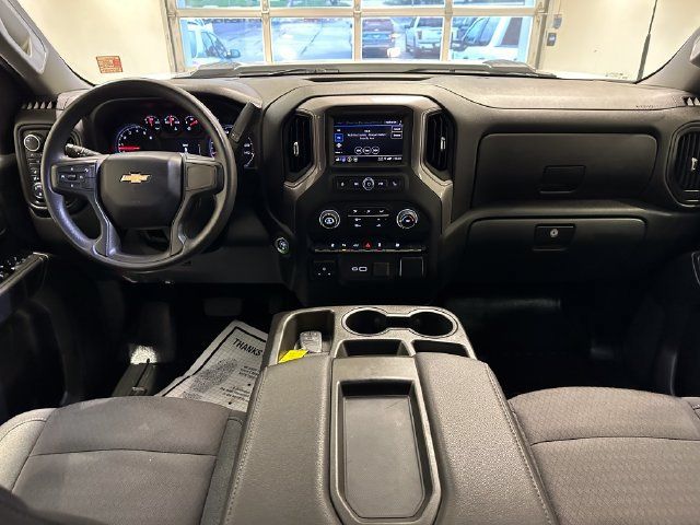Used 2024 Chevrolet Silverado 2500 Custom w/ Custom Value Package AWD/4WD image 9