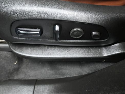 Used 2020 Buick Enclave Avenir image 8