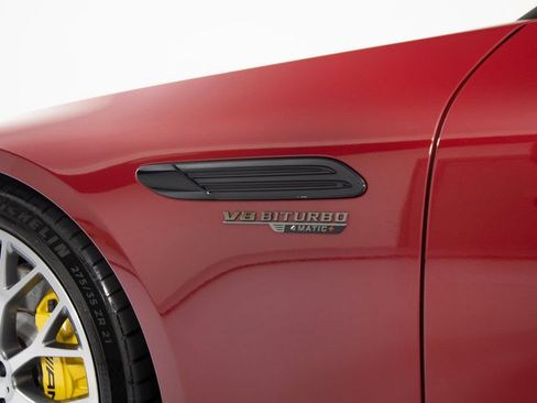 Used 2022 Mercedes-Benz SL 63 AMG 4MATIC image 43