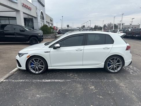Used 2024 Volkswagen Golf R image 11
