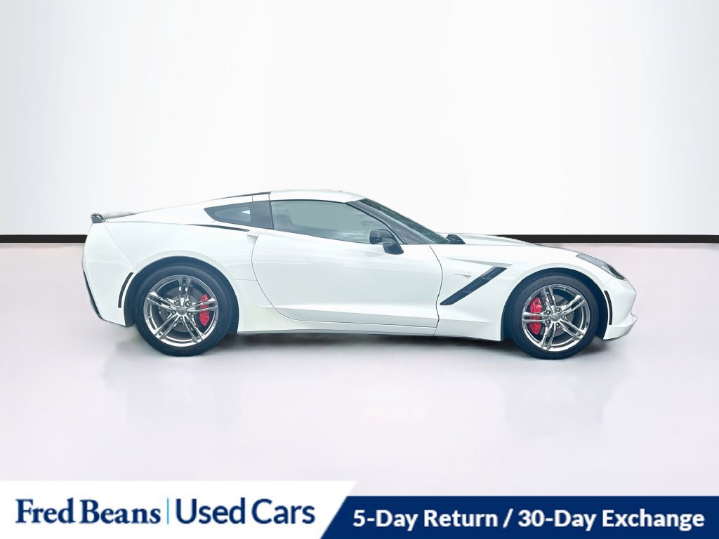 Used 2017 Chevrolet Corvette Stingray Coupe w/ 2LT RWD image 10