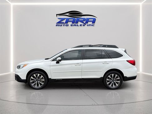 Used 2015 Subaru Outback 2.5i Limited AWD/4WD image 4