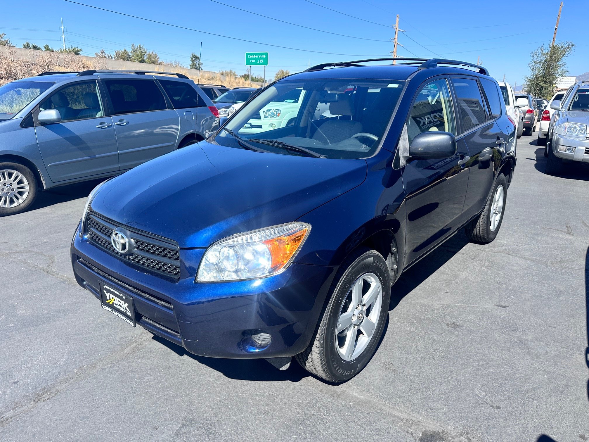 Used 2007 Toyota RAV4 4WD image 2
