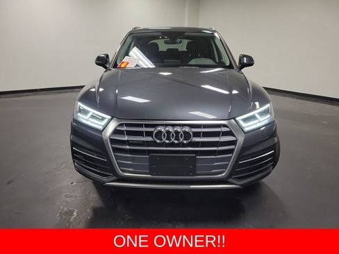 Used 2019 Audi Q5 2.0T Premium Plus w/ Premium Plus Package image 2