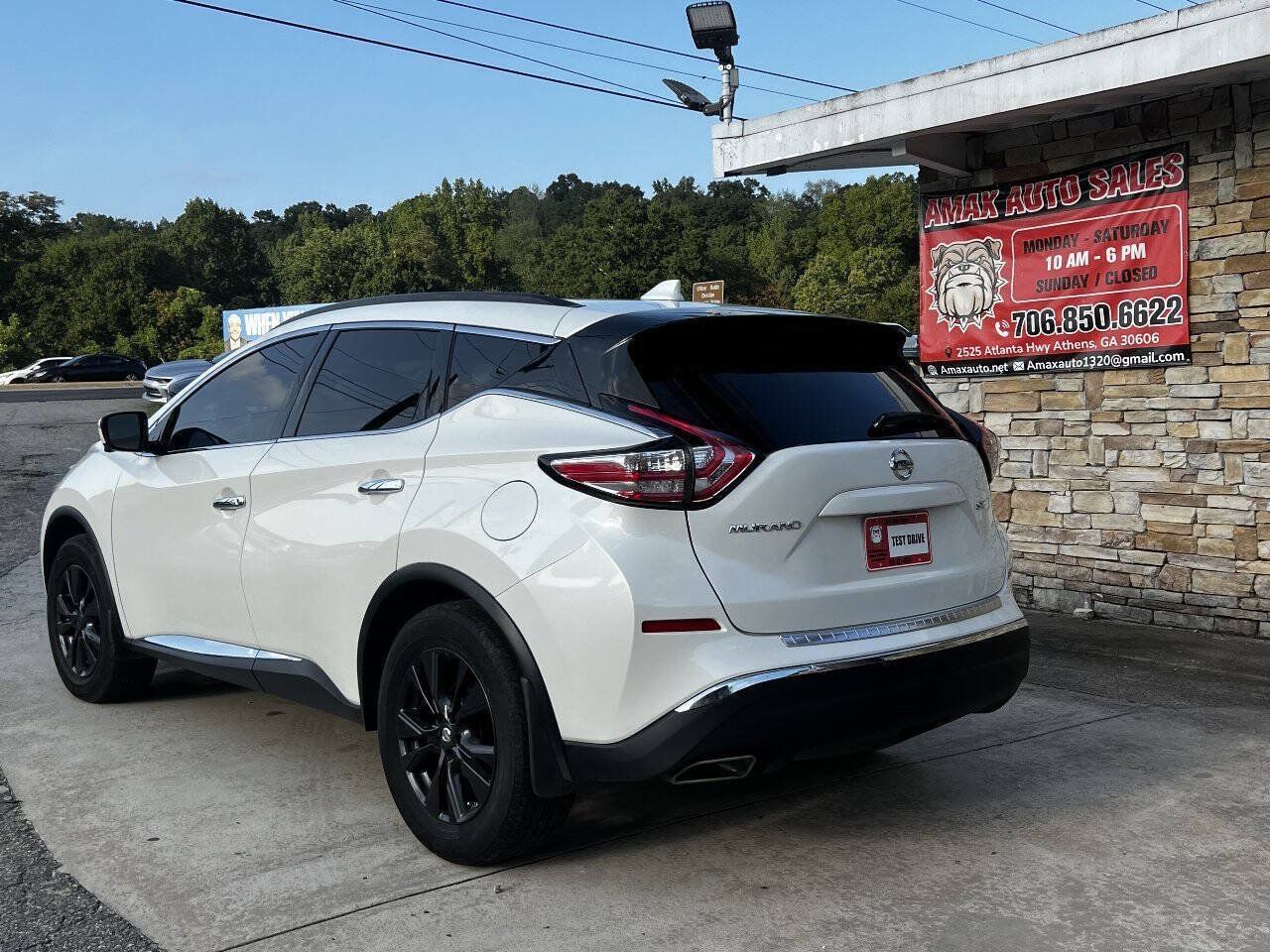 Used 2017 Nissan Murano SV w/ Premium Plus Package FWD image 4