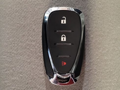 Used 2019 Chevrolet Equinox LT w/ LPO, Floor Liner Package AWD/4WD image 32