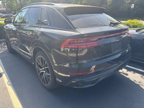 Used 2022 Audi Q8 Prestige AWD/4WD image 7