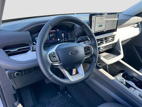 New 2026 Ford Explorer Active image 6