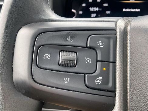 Used 2023 GMC Yukon Denali image 13