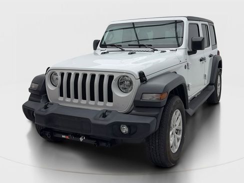 Used 2023 Jeep Wrangler Unlimited Sport AWD/4WD image 4