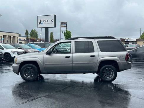 Used 2006 Chevrolet TrailBlazer 4WD w/ LS Preferred Equipment Group image 7