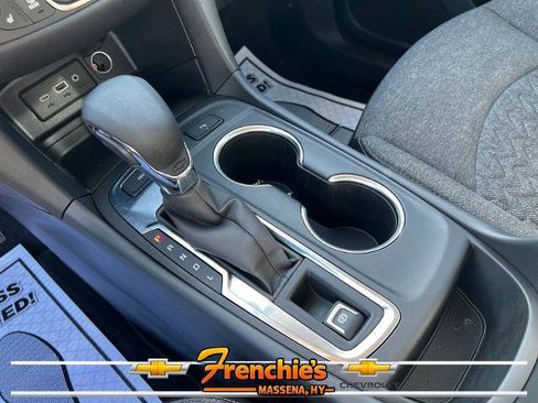 Used 2024 Chevrolet Equinox LT AWD/4WD image 36