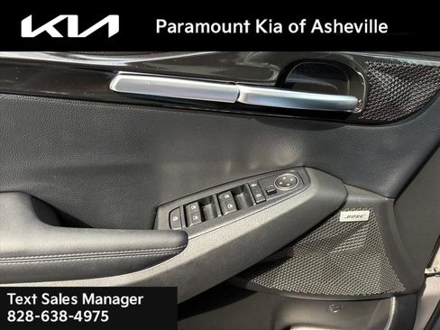 Certified 2021 Kia Seltos SX w/ SX Sunroof Package image 13