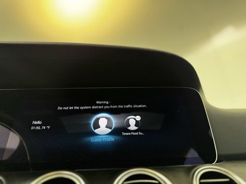 Used 2022 Mercedes-Benz E 350 4MATIC Sedan image 18