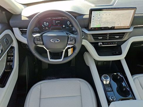 New 2026 Ford Explorer Platinum w/ LUX Leather Package AWD/4WD image 7