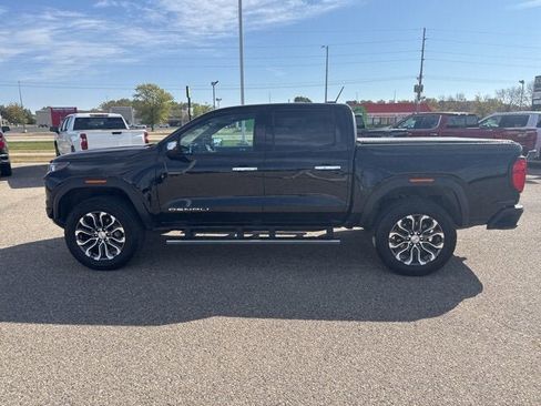 Certified 2024 GMC Canyon Denali image 6