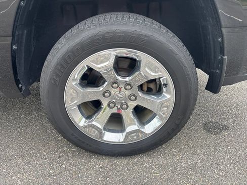 Used 2022 RAM 1500 Big Horn AWD/4WD image 11