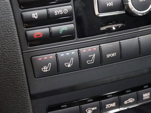 Used 2013 Mercedes-Benz E 550 Cabriolet image 62