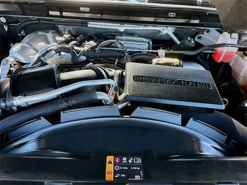 Used 2022 GMC Sierra 2500 SLT image 29