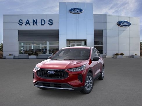 New 2026 Ford Escape Active w/ Cold Weather Package AWD/4WD image 2