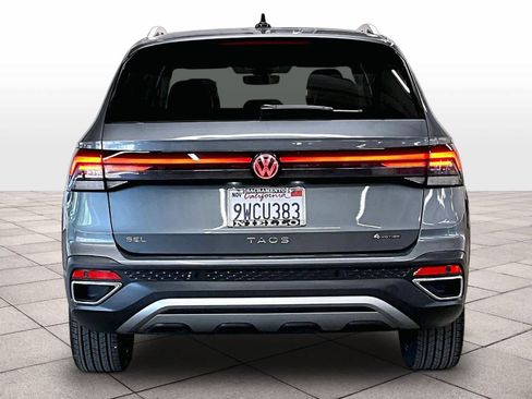 Certified 2025 Volkswagen Taos SEL w/ Black Wheel Plus Package AWD/4WD image 7