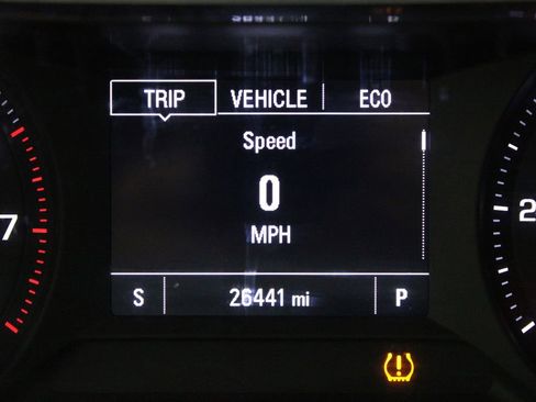 Used 2021 Chevrolet TrailBlazer ACTIV w/ Convenience Package image 39