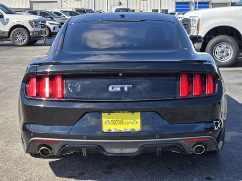 Used 2016 Ford Mustang GT Premium image 6
