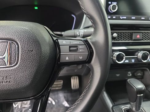 Used 2023 Honda Civic Sport image 18