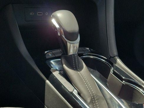 Used 2023 Buick Encore GX Select w/ Sport Touring Package FWD image 29