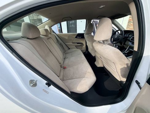 Used 2013 Honda Accord LX image 60