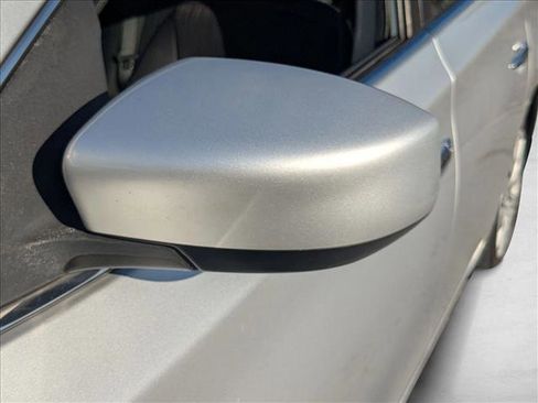 Used 2017 Nissan Sentra SV image 7