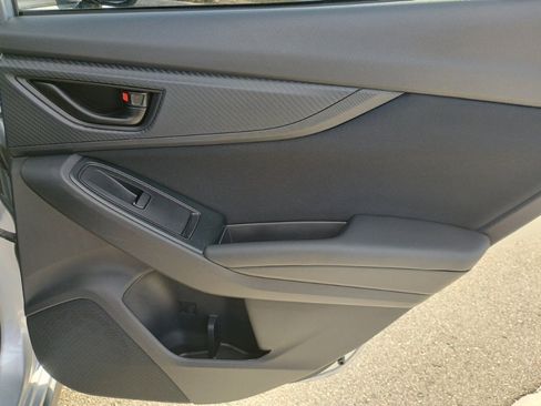 Certified 2023 Subaru Crosstrek 2.0i image 18