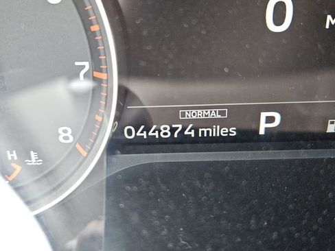 Used 2024 Mitsubishi Outlander SE image 15