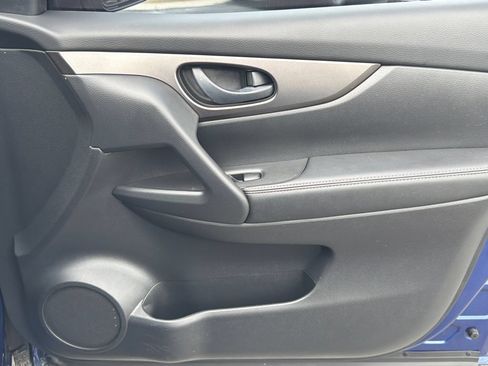 Used 2020 Nissan Rogue Sport S FWD image 14