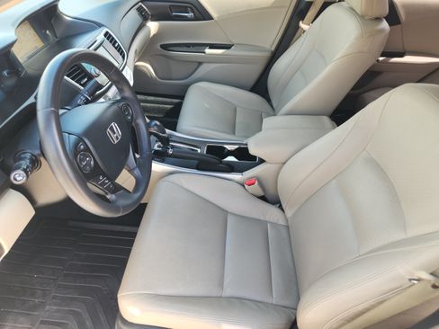 Used 2013 Honda Accord EX-L image 9