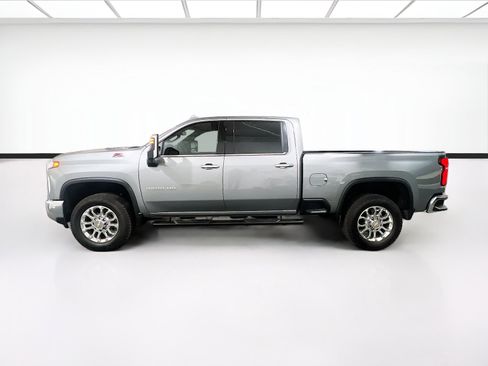 Used 2025 Chevrolet Silverado 2500 LTZ w/ LTZ Convenience Package AWD/4WD image 22