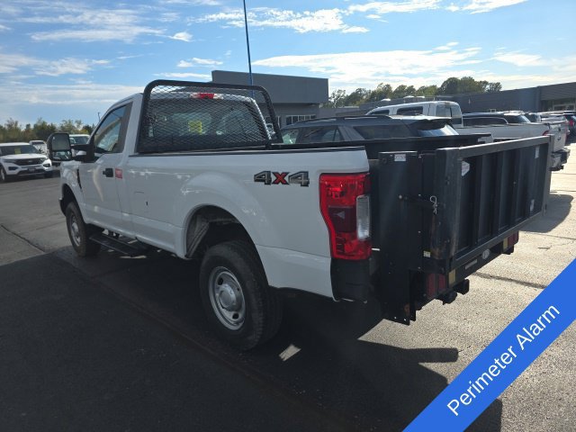 Used 2017 Ford F250 XL w/ Power Equipment Group AWD/4WD image 10