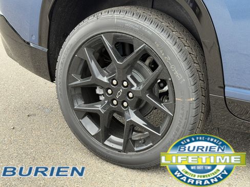 New 2026 Chevrolet Traverse RS image 38