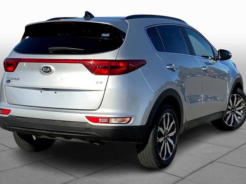 Used 2018 Kia Sportage EX w/ EX Premium Package image 12