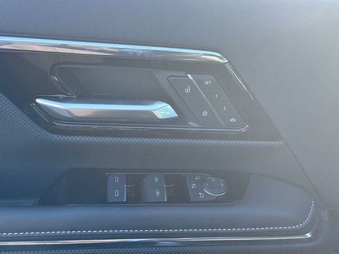 New 2025 GMC Sierra EV Denali image 16