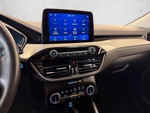 Used 2022 Ford Escape SE w/ Convenience Package FWD image 15