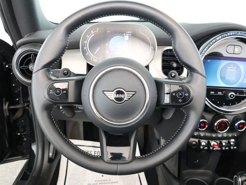 Used 2023 MINI Cooper S image 12