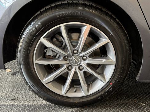 Used 2018 Acura TLX w/ Technology Package FWD image 10